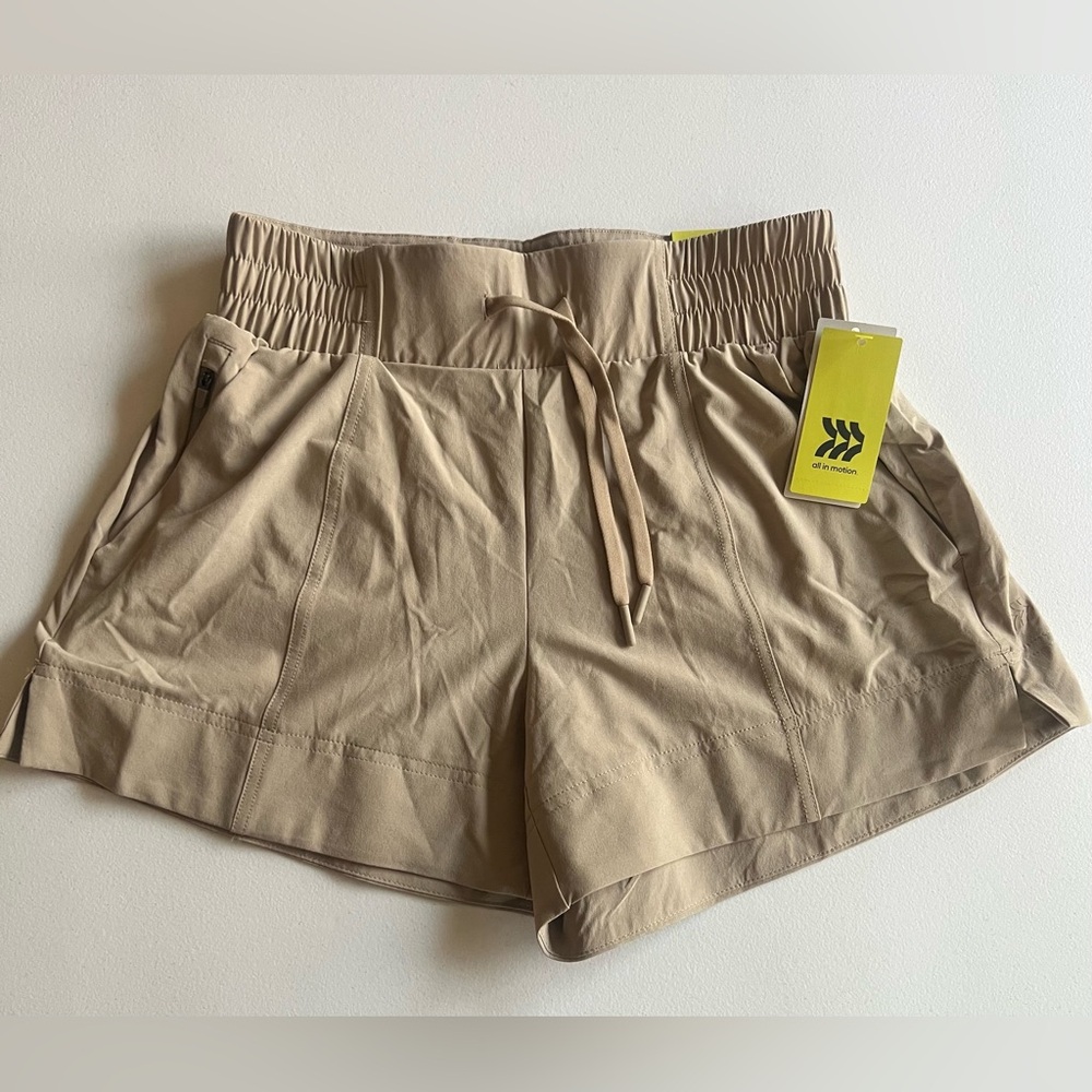 All in Motion Women's Cargo Shorts - Tan